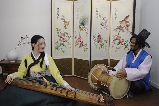 Play Gayageum in Hanbok Cultural Experience in Bukchon - Is $72.19 a fair price?