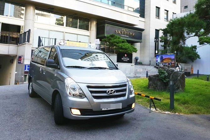 Private Airport Transfer: Gimpo Airport to Seoul City (1-5 pax) - Meeting your driver at Gimpo Airport