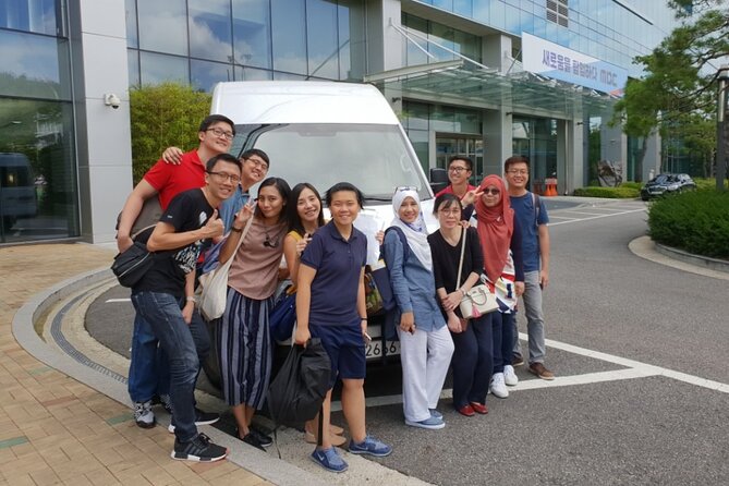 Private Airport Transfer: Incheon Airport to Seoul City 1-12 pax - Luggage limits deserve careful attention