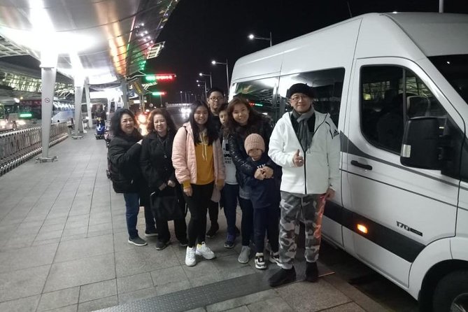 Private Airport Transfer: Seoul City to Incheon Airport 1-12 pax - Pickup at your Seoul accommodation