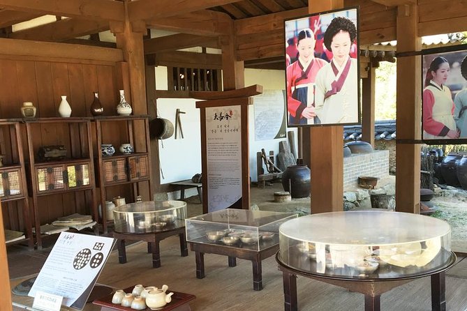 Private day trip to Korean Folk Village & Dae Jang Geum Park - Who will get the most from this day