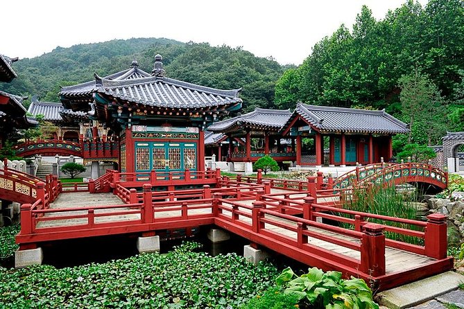 Private day trip to Korean Folk Village & Dae Jang Geum Park - Practical advice for a smoother visit