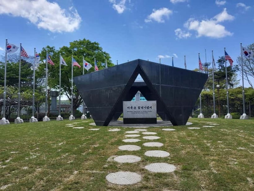 Private DMZ SPY Tour from Incheon Airport - Odusan and a working North Korean village