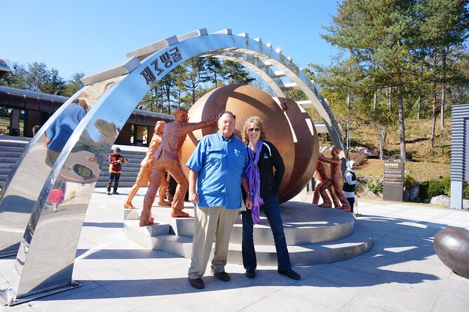 Private DMZ Tour in South Korea(Entrance fees are included) - Imjingak Pyeonghoa-Nuri Park and the human cost of division