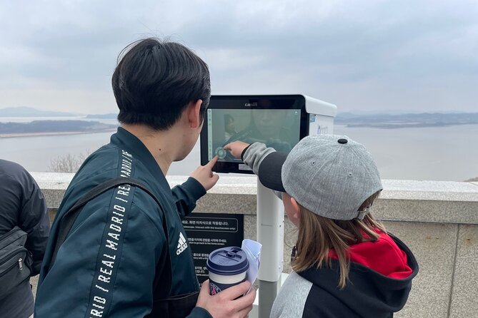 Private DMZ Tour with North Korean Defector + N Korean Lunch - Key points at a glance