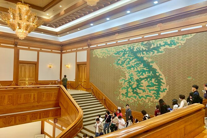Private Full-Day Guided Tour in Seoul with Lunch, Tea and Dinner - Insadong, tea, and Korean art