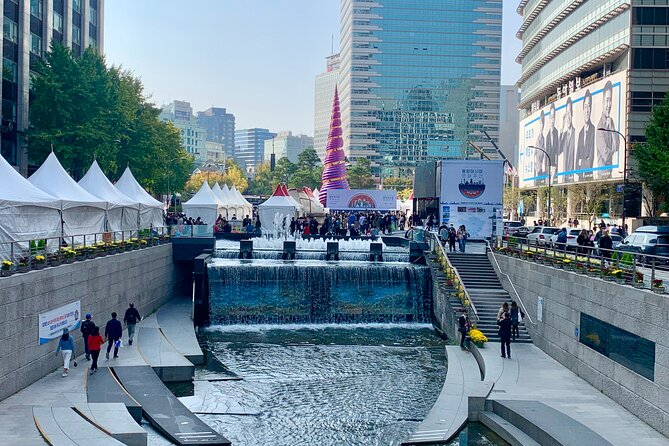 Private Full-Day Guided Tour in Seoul with Lunch, Tea and Dinner - Kwangjang Market turns sightseeing into dinner