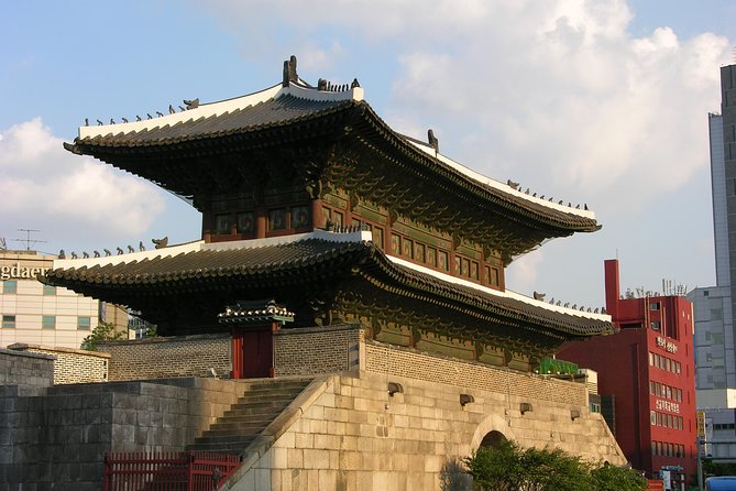 Private Seoul Wall Trekking [Inwangsan, Bugaksan, Naksan Park, N-Seoul Tower] - Is $178 a fair price?