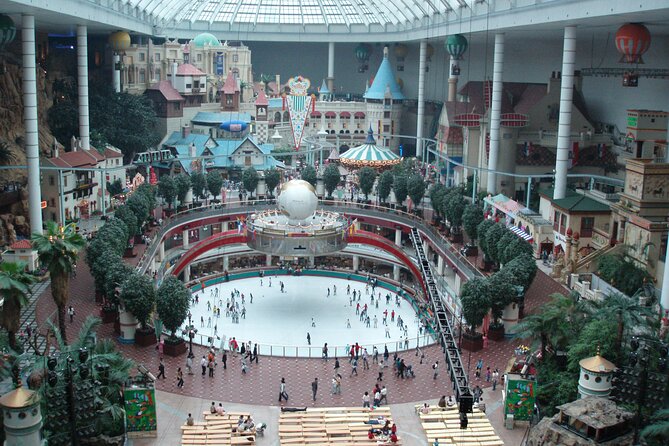 Private tour Lotte World,Tower,Aquarium(All Tickets are included) - What your guide and private vehicle add