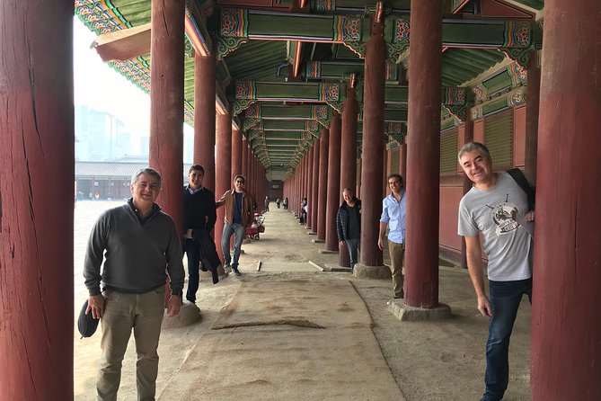 Royal Palace, Full-day Seoul City Tour (Pick up & Drop off) - A glimpse of the Blue House and the road to Gyeongbokgung