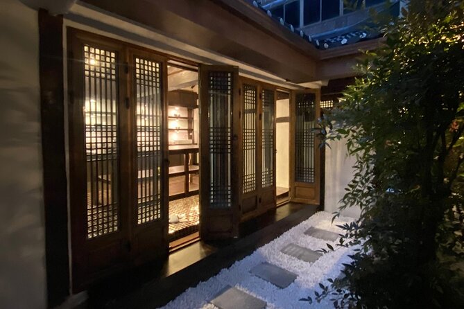 Royal Seoul Cooking Class in a 100-Year-Old Hanok - Key points at a glance