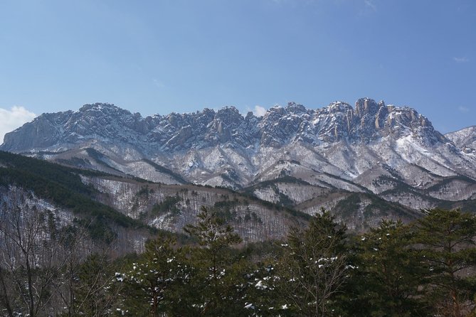 Seoraksan National Park Ulsanbawi Hiking from Seoul - Why Ulsanbawi makes a strong day trip from Seoul