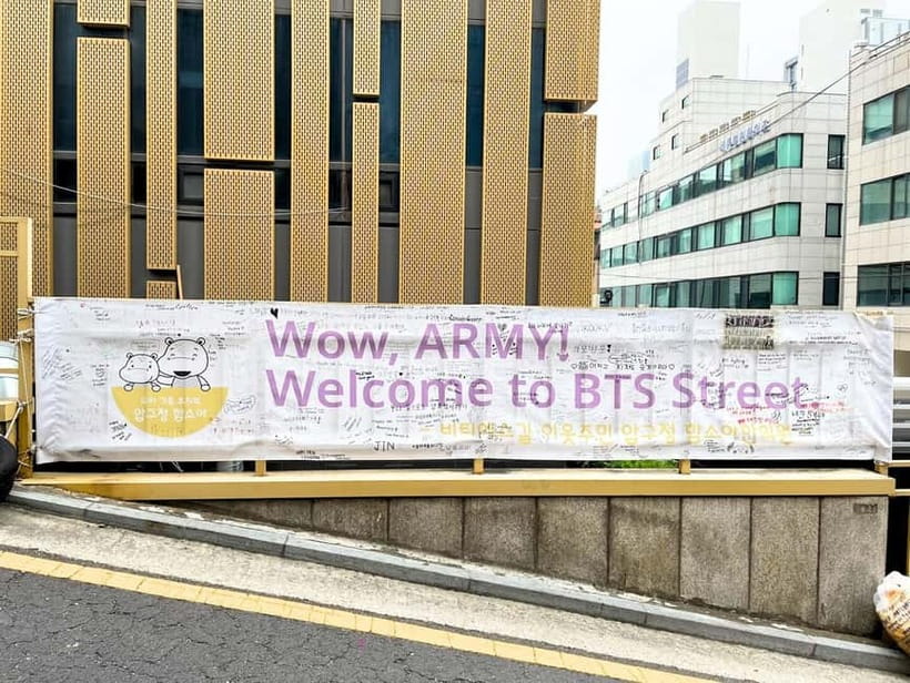Seoul: BTS K-Pop Star Footsteps Journey ARMY Fan Day Tour - Choosing between Seoul and the winter east coast