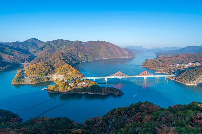 Seoul: Chungju Cruise, Cable Car & Cave Kayak Adventure Tour - Rising above the lake on the Cheongpung Cable Car
