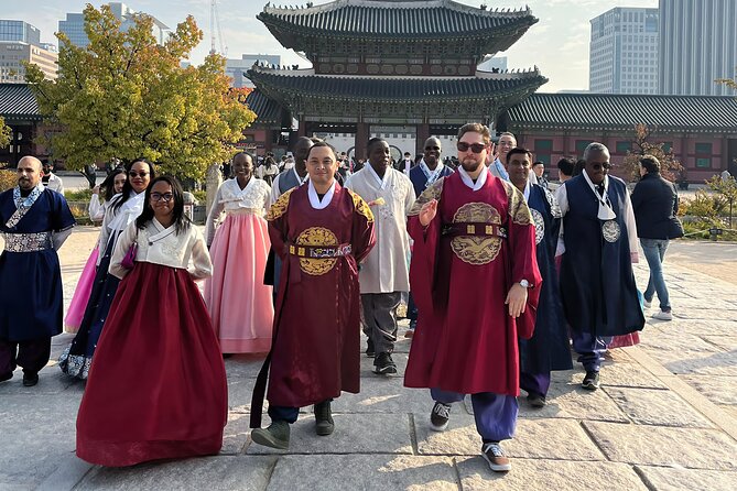 Seoul: City Highlights and Historical Experience No Shopping - Hanbok fitting at Star Hanbok