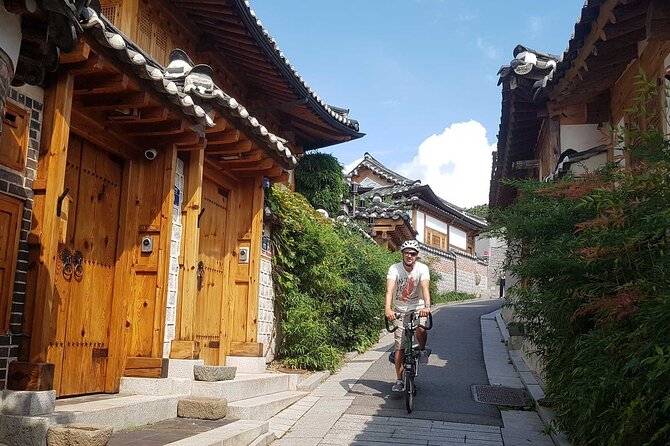 Seoul E-bike Tour - Cheonggyecheon Stream sets the historical scene