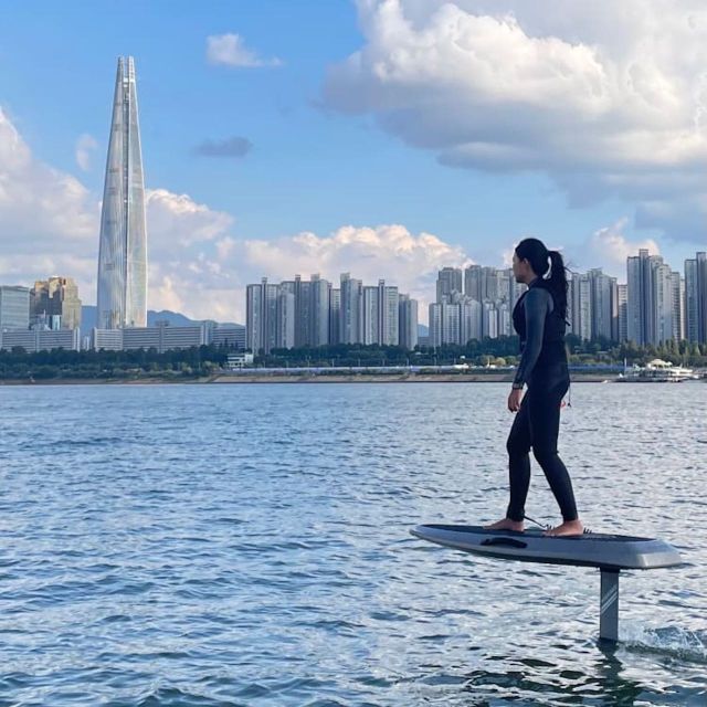 Seoul : Efoil Experience in Han River - What is included, and why that affects the value