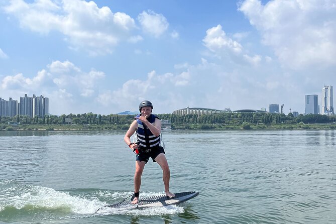 Seoul : Efoil & Windsurf Experiences in Han River - Why Ttukseom is a smart place to try e-foiling