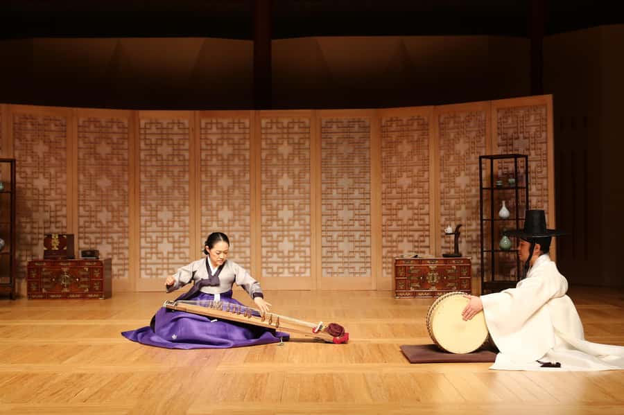 SEOUL: Gugak - Korean Traditional Music Museum&Concert Tour - What the small group changes