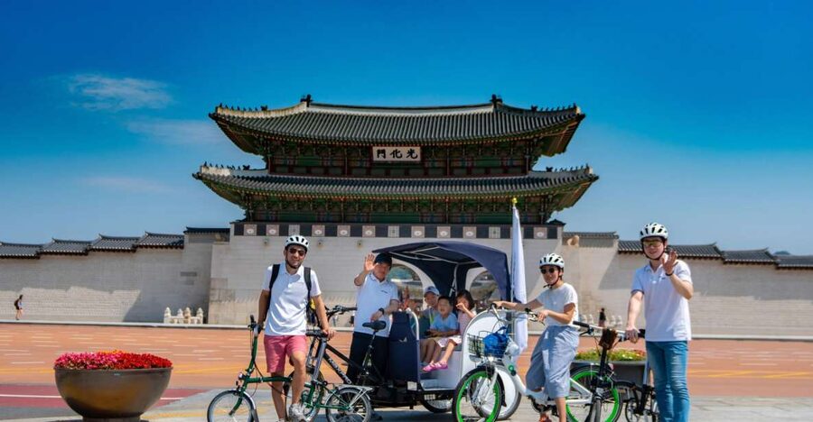 Seoul: Guided Small Group V.I.P Morning Pedicab Tour - Starting at We Ride Korea on Jong-ro