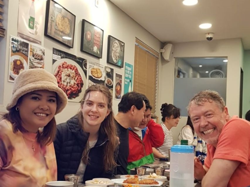 Seoul: Gwangjang Market Netflix Food Tour - The guide makes or breaks the experience