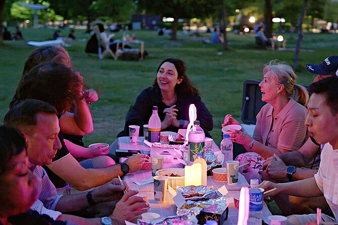 Seoul Han River Night Tour: Picnic, Games & Starlight Cruise - A Seoul night built around the Han River