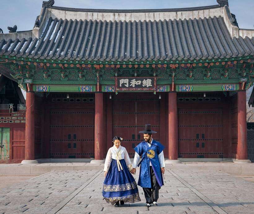 Seoul: Hanbok Rental with Gyeongbokgung Palace Entry - How much value does the $6 price offer?