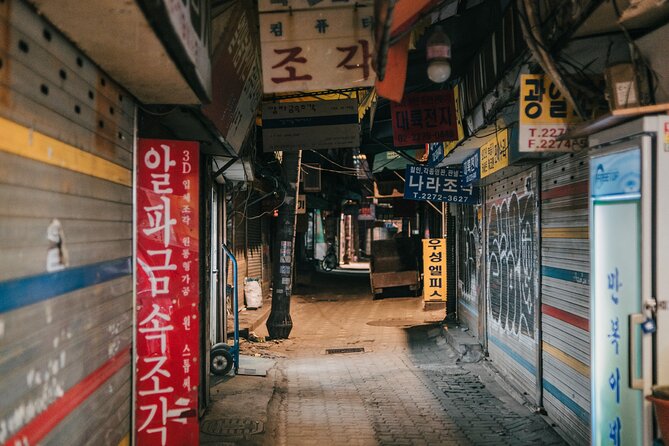 Seoul High-Quality Night Photography - Pojangmacha Streets and Seoul’s Casual Food Culture