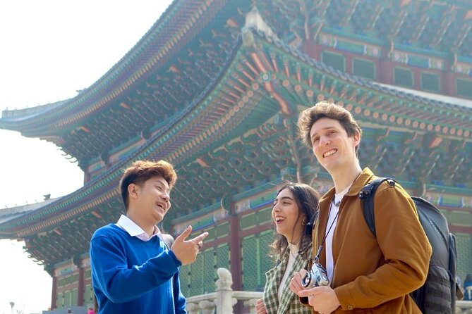 Seoul Highlights & Hidden Gems Tours by Locals: Private + Custom - Why a private local walk works well in Seoul