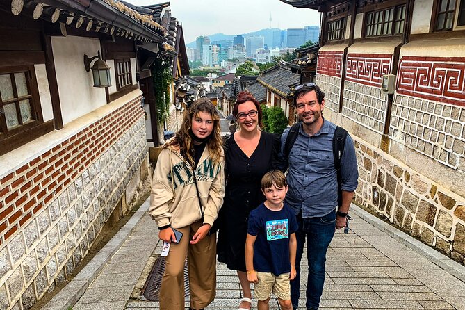 Seoul Highlights & Hidden Gems Tours by Locals: Private + Custom - Bukchon Hanok Village and the reality of a living neighborhood