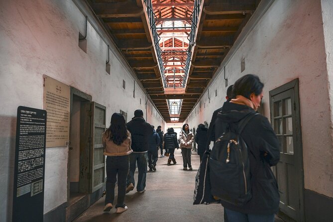 Seoul History Tour: Dark Past & Market Street Flavors - Key points to know before booking