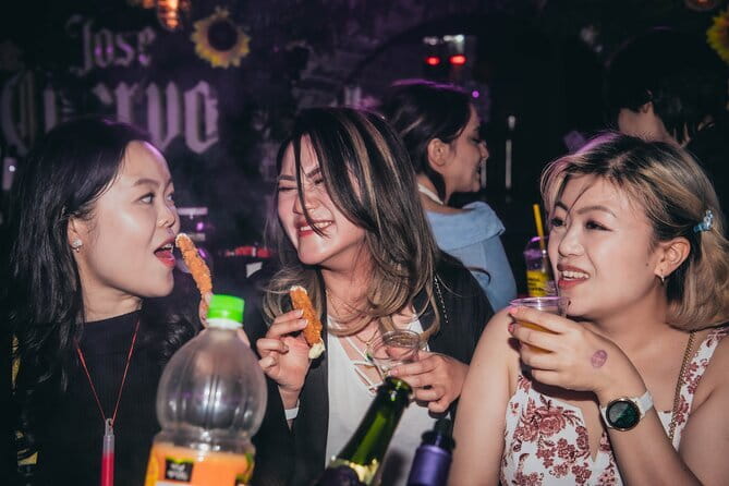 Seoul: Hongdae Premium Pubcrawl with Open Bottles - Why Hongdae works for a pub crawl
