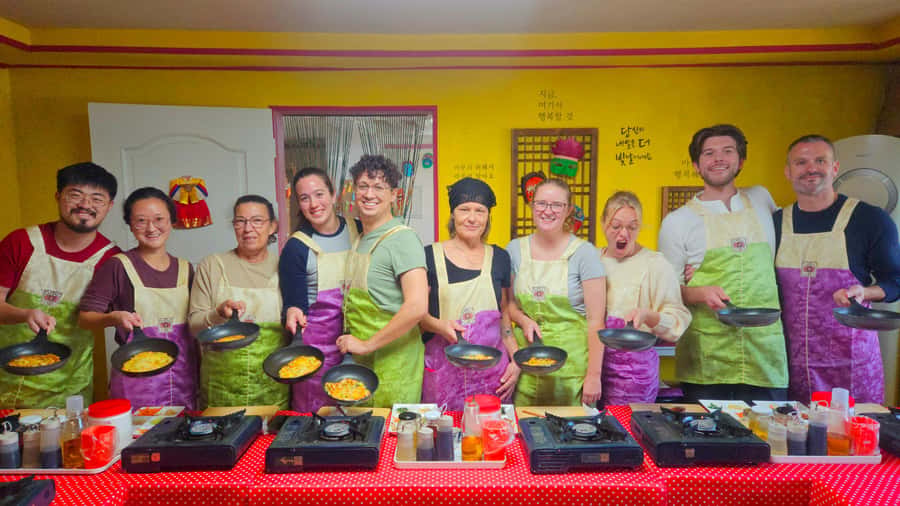 Seoul: Korean Cooking Class at a Local Home and Market Tour - The Hanjeongsik meal is the real payoff
