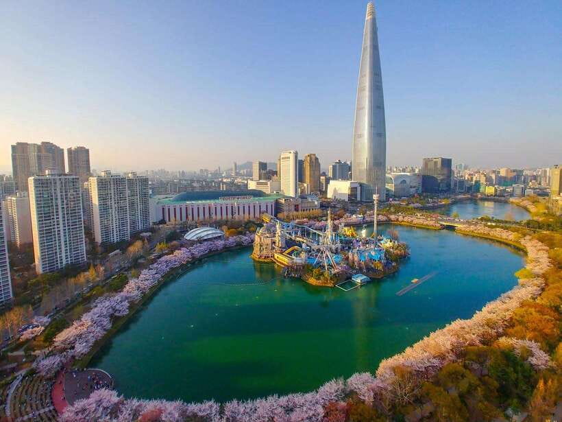 Seoul: Max Out Must Visit City Highlights Panoramic Day Tour - Seongsu shows Seoul’s newer creative side