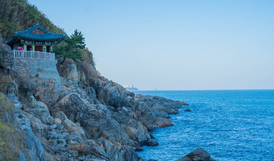 Seoul: Mt Seorak + Naksansa Temple or Nami Island Group Tour - The two combinations suit different kinds of days