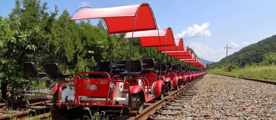 Seoul: Nami, Petite France, Italian Village, Railbike Option - Choosing between the railbike and the garden option