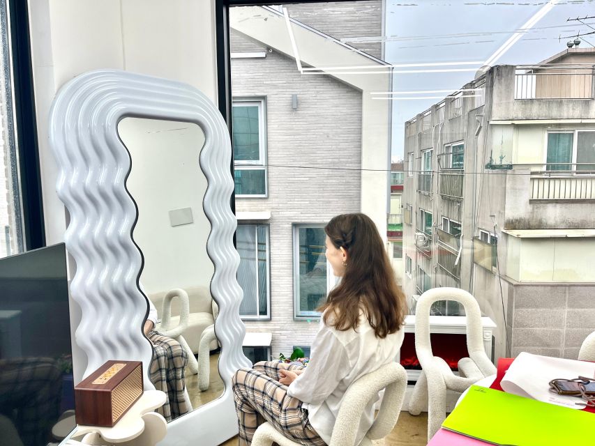 Seoul: Personal Color, Fashion, and Make-up Analysis Session - What the premium option adds