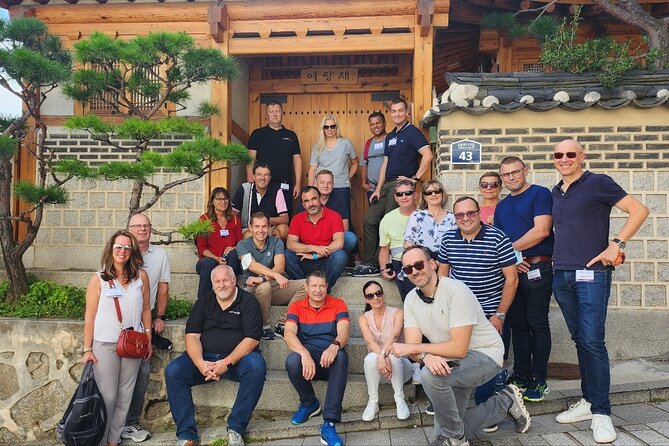 Seoul Private 4 Hour Tour with A Korean Buddy - Gwangjang Market and the best use of a short food stop
