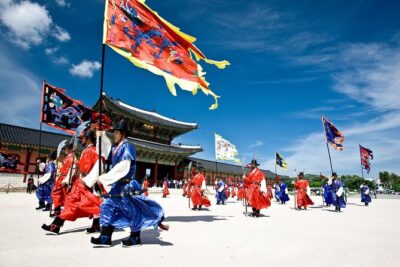 Seoul Private Tour Gyeongbok Palace Bukchon and Gwangjang Market