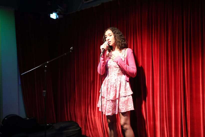 Seoul’s Stars: Open Mic with Local & International Talent - Food, Cocktails, and the Welcome Drink