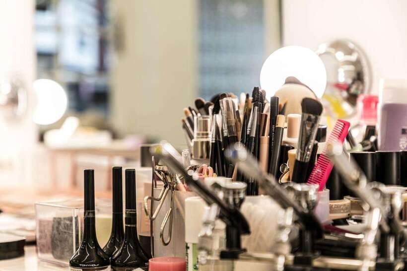 Seoul: Sihyunhada Photo, Personal Color, Makeup&Hair TOUR - Hair styling, with an important shampoo note
