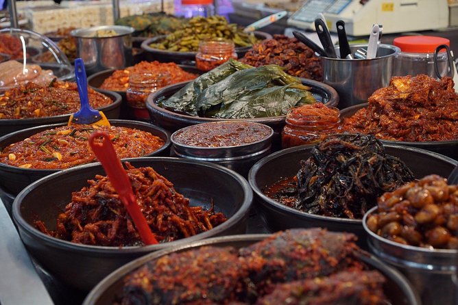 Seoul Street Food Market Tour - From Korean classics to new flavors