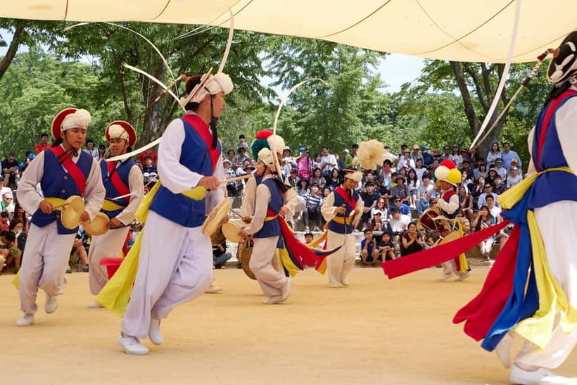Seoul: Suwon Hwaseong Fortress & Korean Folk Village Tour - Timing, transport, and what the $74 covers