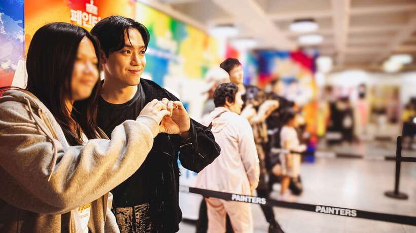 Seoul: The Painters Live Art K-pop Dance Show Ticket - The final reveals and photo opportunity