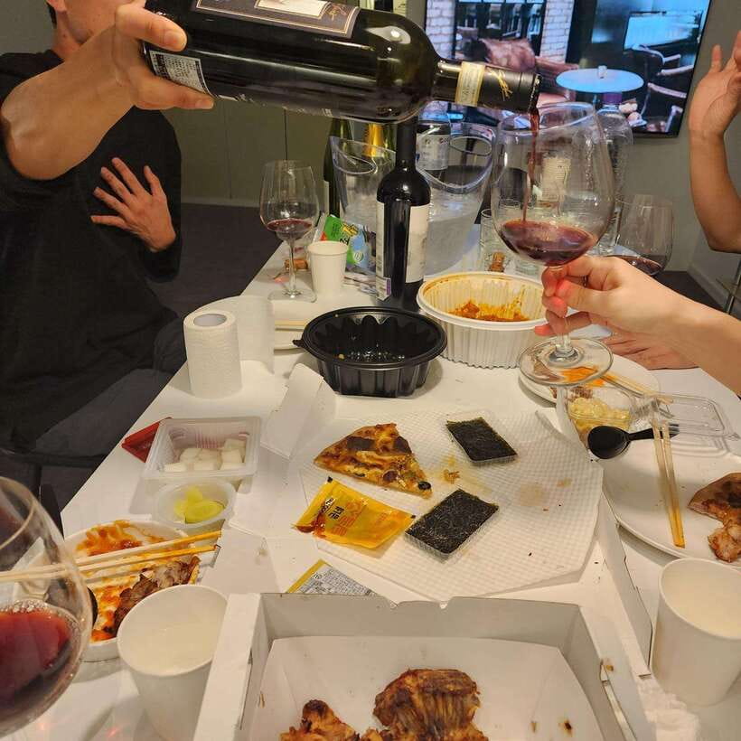 Seoul: Wine & Korean BBQ, Perfect Pairing Dinner in Sinchon - Matching wine with Korean-style meat dishes