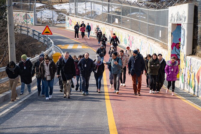 Signature DMZ Tour: Exclusive Defector Talk & Suspension Bridge - The optional Gamaksan suspension bridge