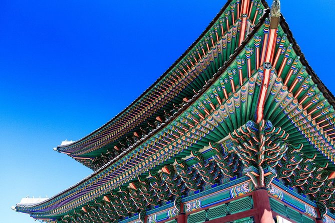 Signature Seoul : Netflix Sites, Street Food & N Seoul Tower - A useful first day in Seoul