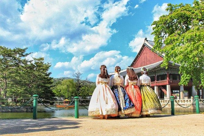Small Group 7D Korea package Tour with Seoul Gyeongju Busan Jeju - Jeju’s waterfalls, black rocks, and light art