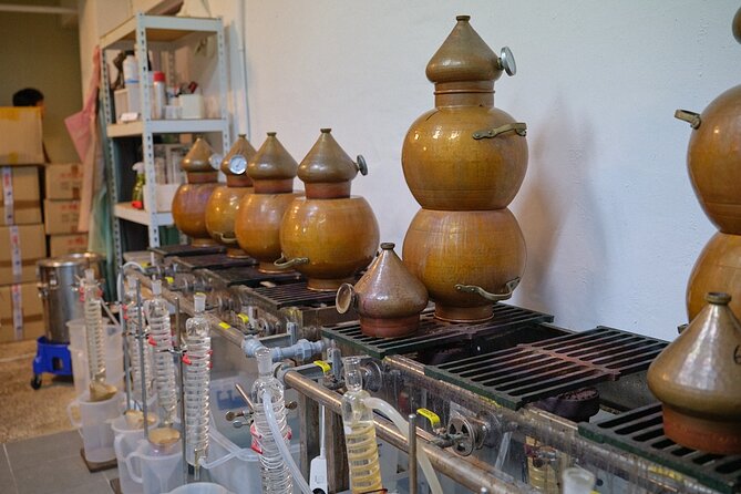 Soju Tasting at Distillery - story of 3 pigs - Is $43.83 a fair price?