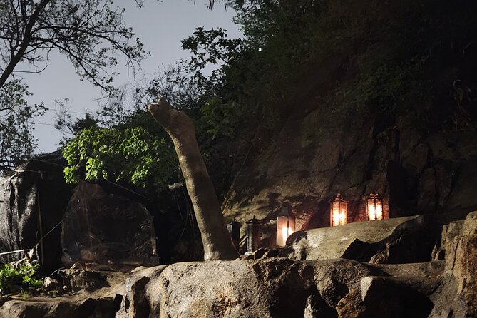 Spiritual Adventure : Into Inwangsan and Korean Shamanism - Meeting Ethan and setting the cultural frame